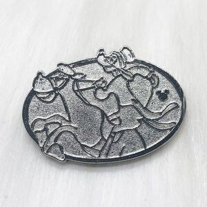 🔮 5/$25 Disney Goofy Horseback Riding Chaser‎ Pin